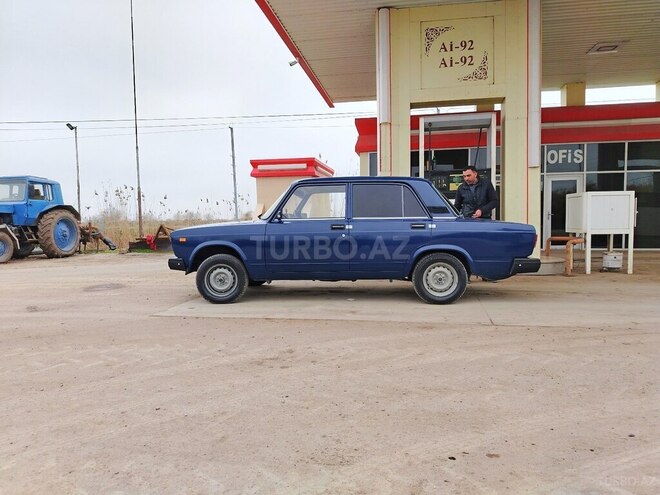LADA (VAZ) 2107 2009, 98,000 km - 1.6 л - Saatlı