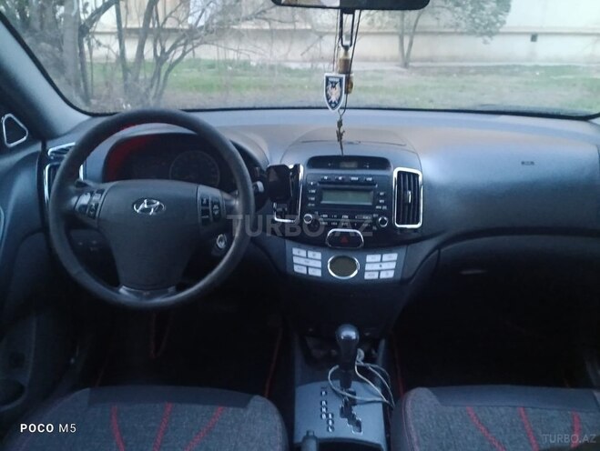 Hyundai Elantra 2009, 240,000 km - 2.0 l - Bakı