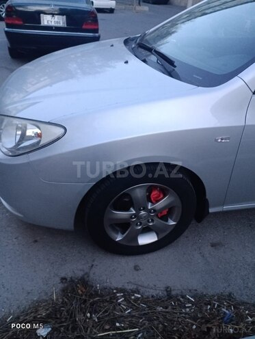 Hyundai Elantra 2009, 240,000 km - 2.0 l - Bakı