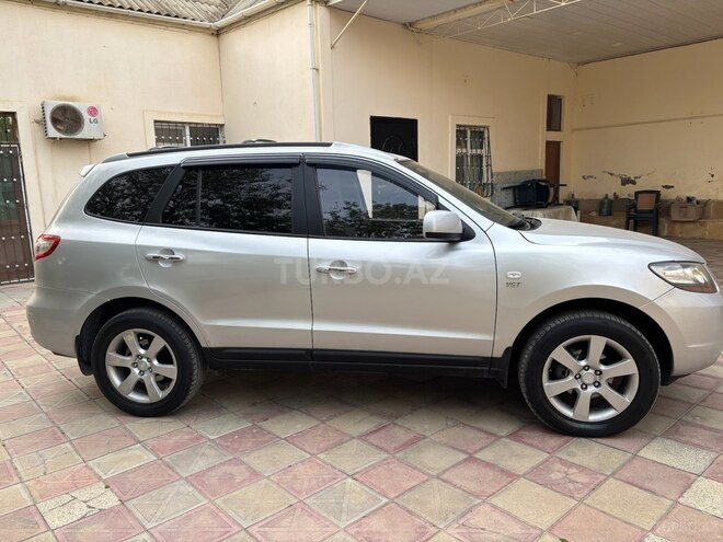 Hyundai Santa Fe-6