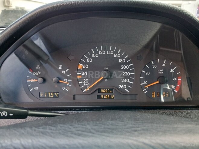 Mercedes C 230 2000, 310,512 km - 2.3 l - Sumqayıt