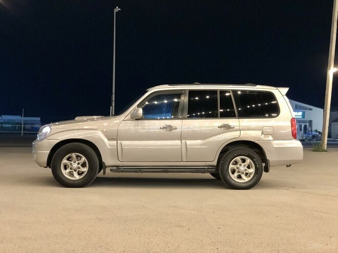 Hyundai Terracan 2005, 310,000 km - 2.9 l - Bakı