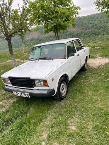 LADA (VAZ) 2107 2006, 73,000 km - 1.6 l - Qusar