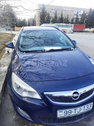 Opel Astra 2011, 305,000 km - 1.3 l - Mingəçevir