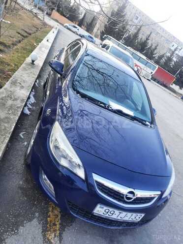 Opel Astra 2011, 305,000 km - 1.3 l - Mingəçevir