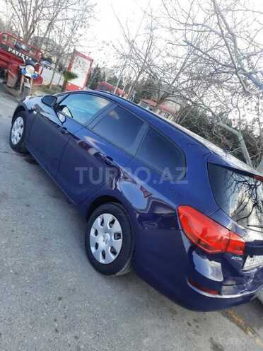 Opel Astra 2011, 305,000 km - 1.3 l - Mingəçevir