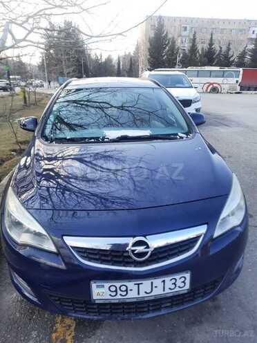 Opel Astra 2011, 305,000 km - 1.3 l - Mingəçevir