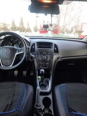 Opel Astra 2011, 305,000 km - 1.3 l - Mingəçevir