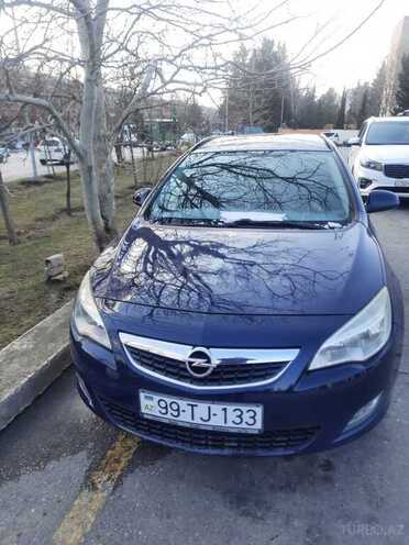 Opel Astra 2011, 305,000 km - 1.3 l - Mingəçevir
