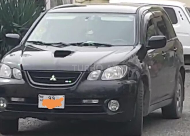 Mitsubishi Airtrek 2002, 27,000 km - 2.0 л - Şəki