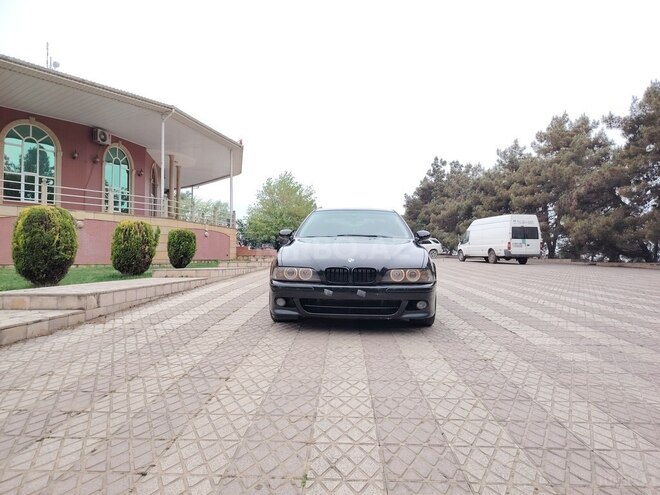 BMW 525 2003, 299,071 km - 2.5 l - Bakı