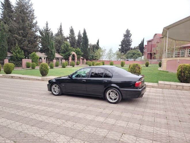 BMW 525 2003, 299,071 km - 2.5 l - Bakı
