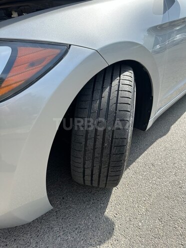 Hyundai Elantra 2018, 96,000 km - 2.0 л - Bakı