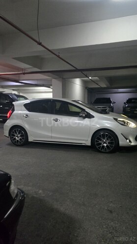 Toyota Aqua 2018, 46,000 km - 1.5 l - Bakı