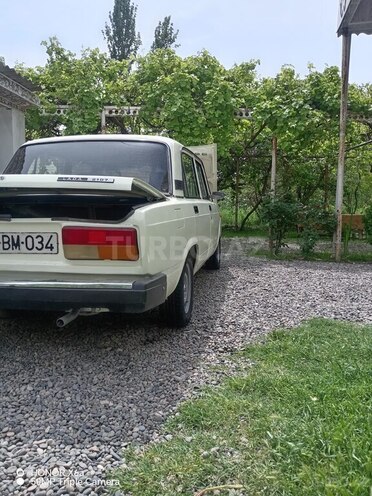 LADA (VAZ) 2107 2001, 87,458 km - 1.3 l - Salyan