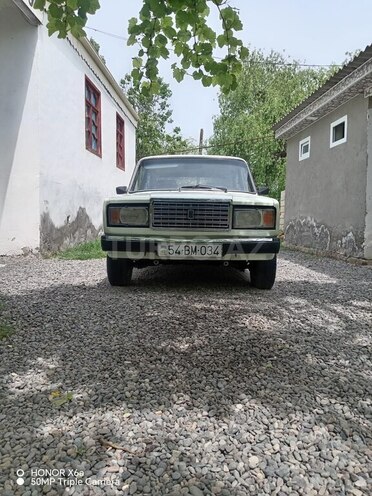 LADA (VAZ) 2107 2001, 87,458 km - 1.3 l - Salyan