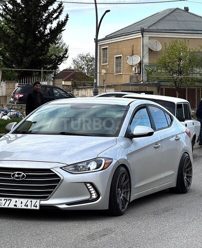 Hyundai Elantra 2018, 96,000 km - 2.0 л - Bakı