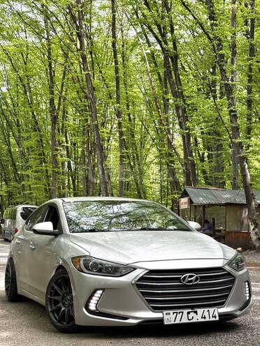 Hyundai Elantra 2018, 96,000 km - 2.0 л - Bakı