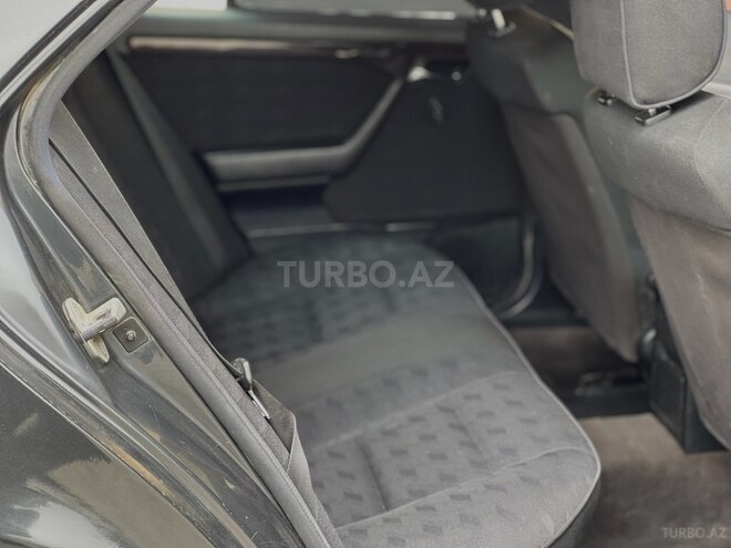 Mercedes C 200 1996, 300,000 km - 2.0 л - Bakı