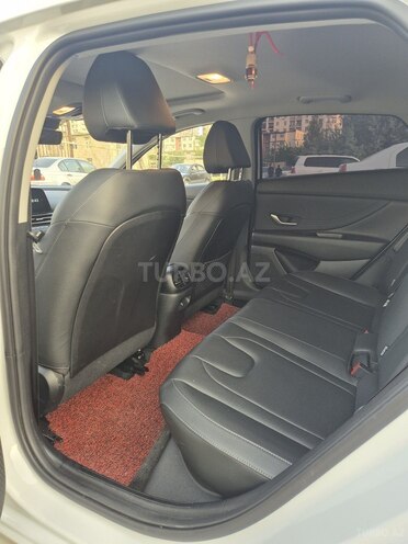 Hyundai Elantra 2024, 7,700 km - 1.5 l - Bakı