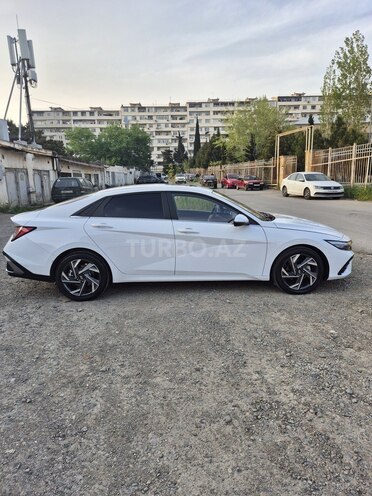 Hyundai Elantra 2024, 7,700 km - 1.5 l - Bakı