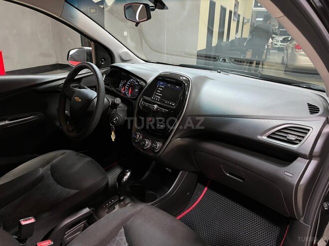 Chevrolet Spark 2019, 20,921 km - 1.4 l - Sumqayıt