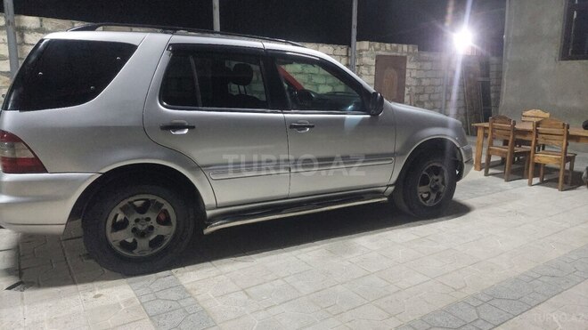 Mercedes ML 270 4MATIC 2002, 370,000 km - 2.7 l - Bakı