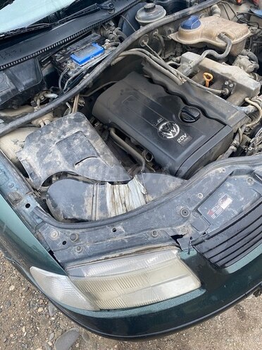 Volkswagen Passat 1996, 416,309 km - 1.8 l - Qusar