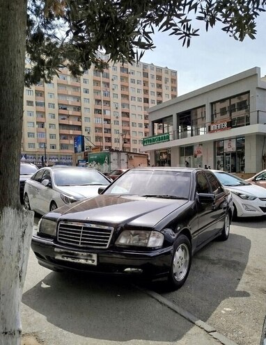 Mercedes C 220 d 1997, 492,629 km - 2.2 l - Xırdalan