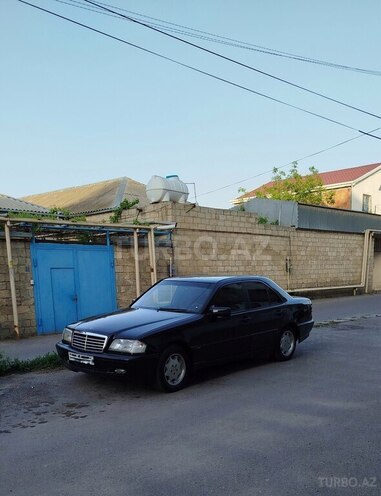 Mercedes C 220 d 1997, 492,629 km - 2.2 l - Xırdalan