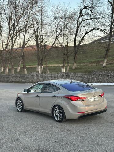 Hyundai Elantra 2015, 156,426 km - 1.8 л - Bakı
