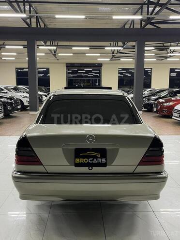 Mercedes C 230 1999, 342,000 km - 2.3 l - Bakı