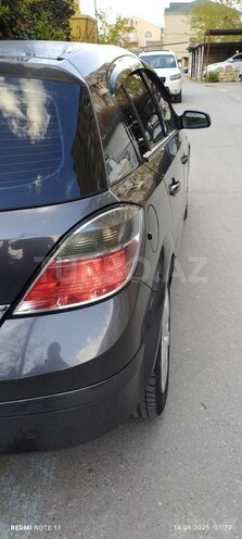 Opel Astra 2009, 180,000 km - 1.4 l - Bakı