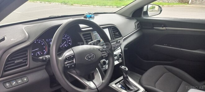 Hyundai Elantra 2019, 125,000 km - 2.0 l - Qax