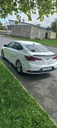 Hyundai Elantra 2019, 125,000 km - 2.0 l - Qax