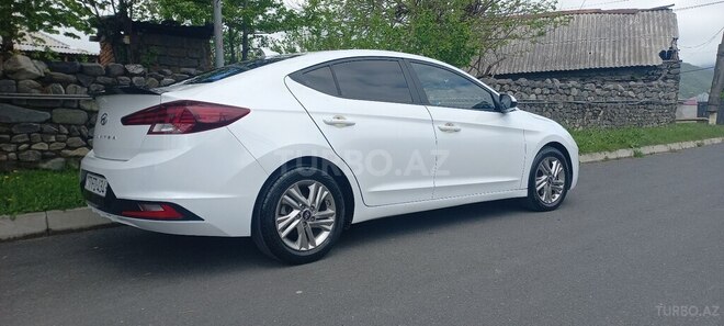 Hyundai Elantra 2019, 125,000 km - 2.0 l - Qax