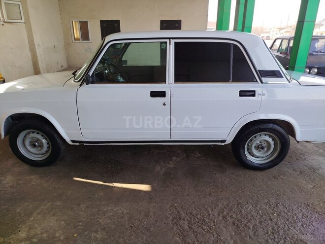 LADA (VAZ) 2107 2003, 61,632 km - 1.5 l - Saatlı