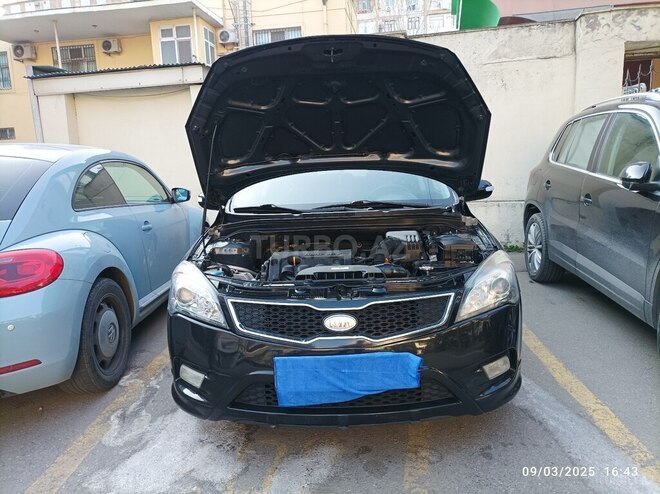 Kia Ceed 2010, 268,000 km - 1.6 л - Bakı