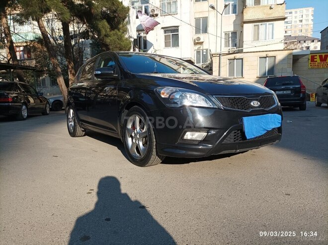 Kia Ceed 2010, 268,000 km - 1.6 л - Bakı