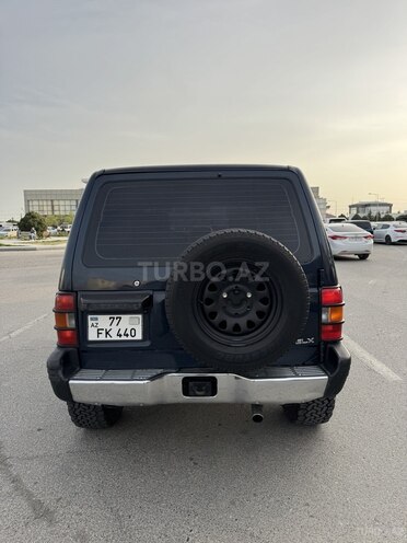 Mitsubishi Pajero 1997, 300,000 km - 2.4 л - Sumqayıt