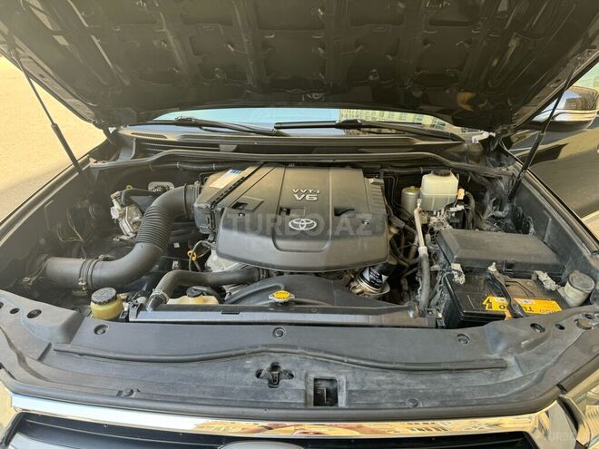 Toyota Land Cruiser 2011, 384,000 km - 4.0 л - Bakı