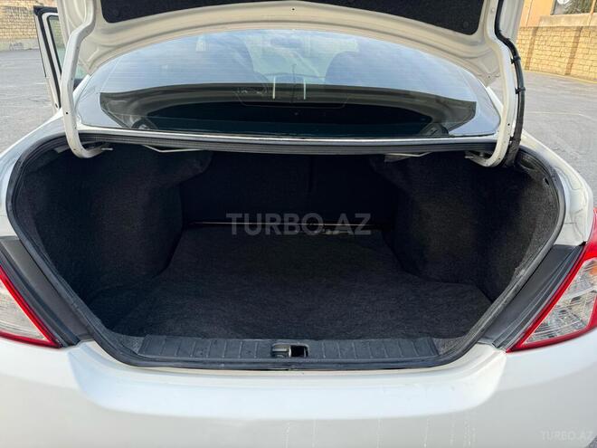 Nissan Sunny 2016, 160,000 km - 1.6 l - Bakı