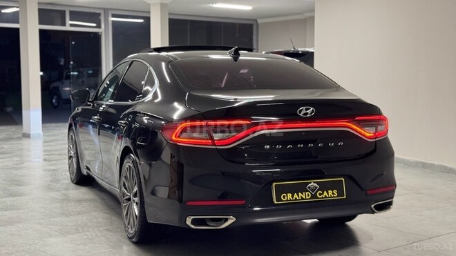 Hyundai Grandeur 2018, 209,000 km - 2.2 l - Bakı
