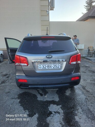 Kia Sorento 2012, 235,000 km - 2.0 л - Gəncə