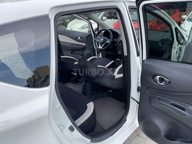 Nissan Note-11