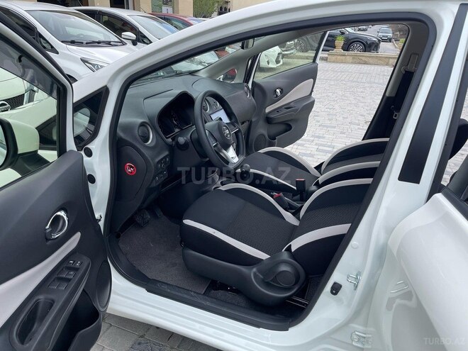 Nissan Note-16