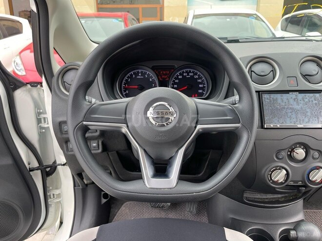 Nissan Note-10