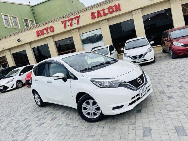 Nissan Note-2