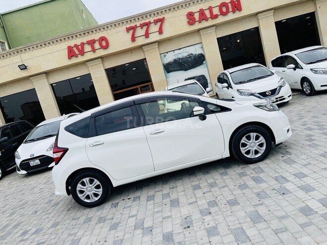 Nissan Note-4