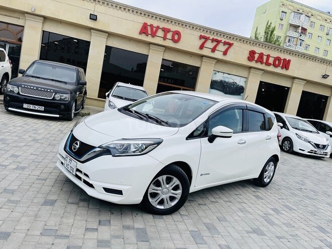 Nissan Note-3